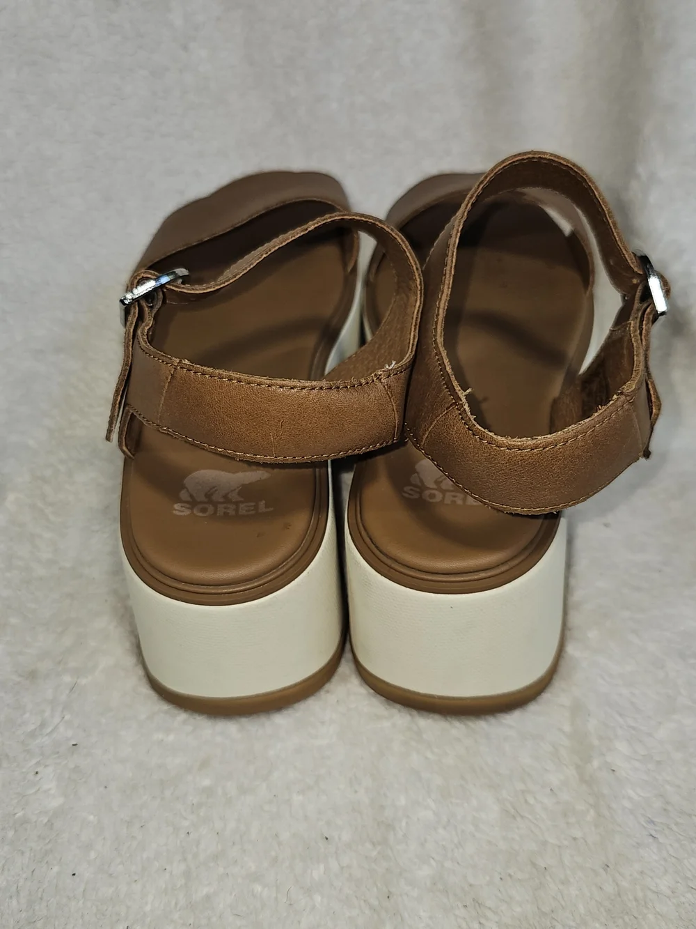 Woman's Sandals SOREL Dayspring Sandal Size 8.5.